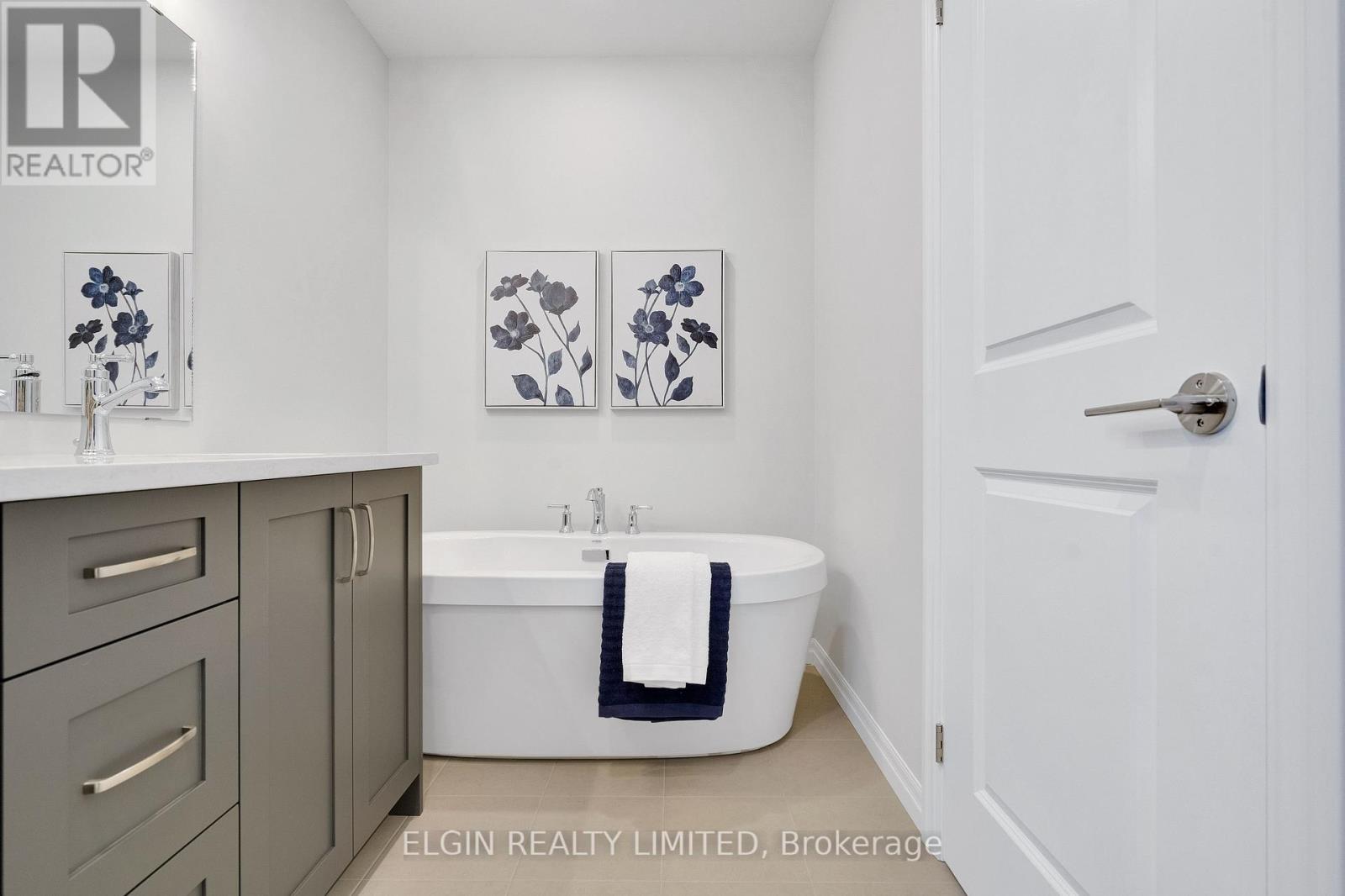 4 KEBA CRESCENT - 31