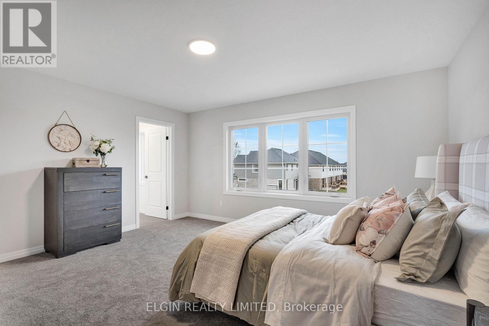 6 KEBA CRESCENT - 18