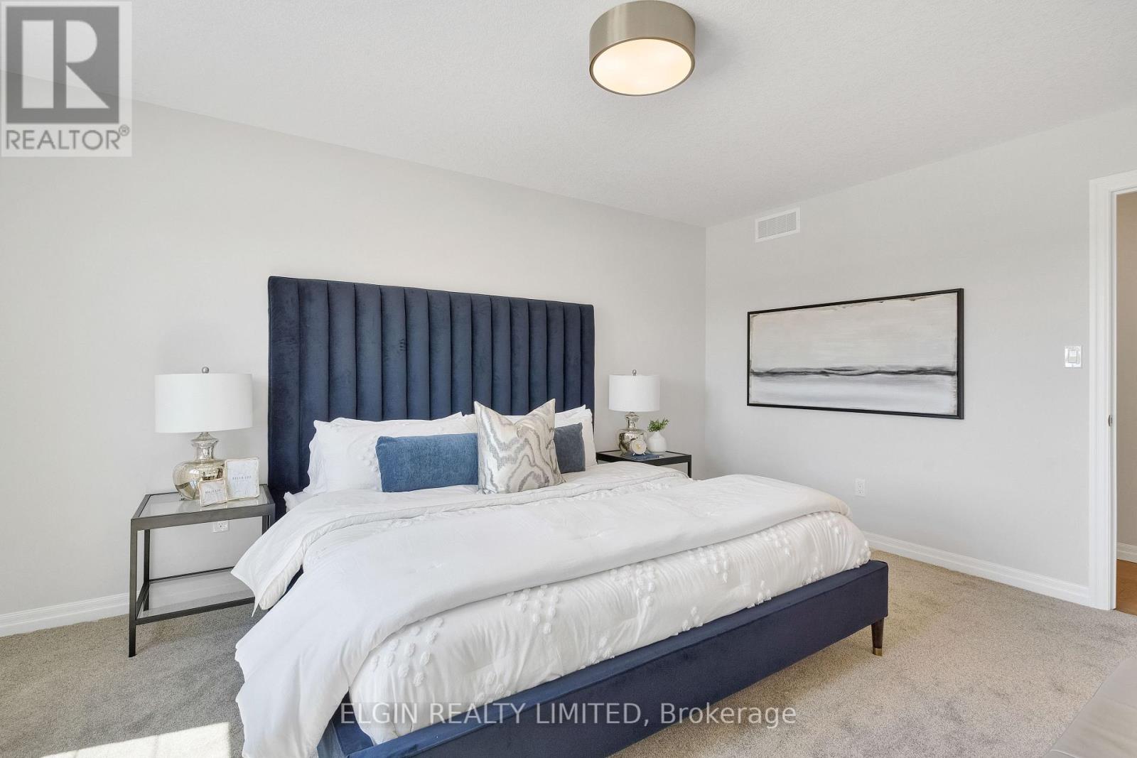 4 KEBA CRESCENT - 28