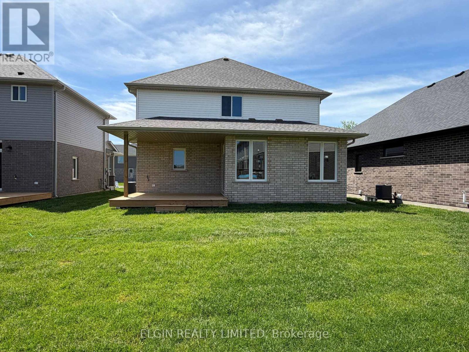 6 KEBA CRESCENT - 2