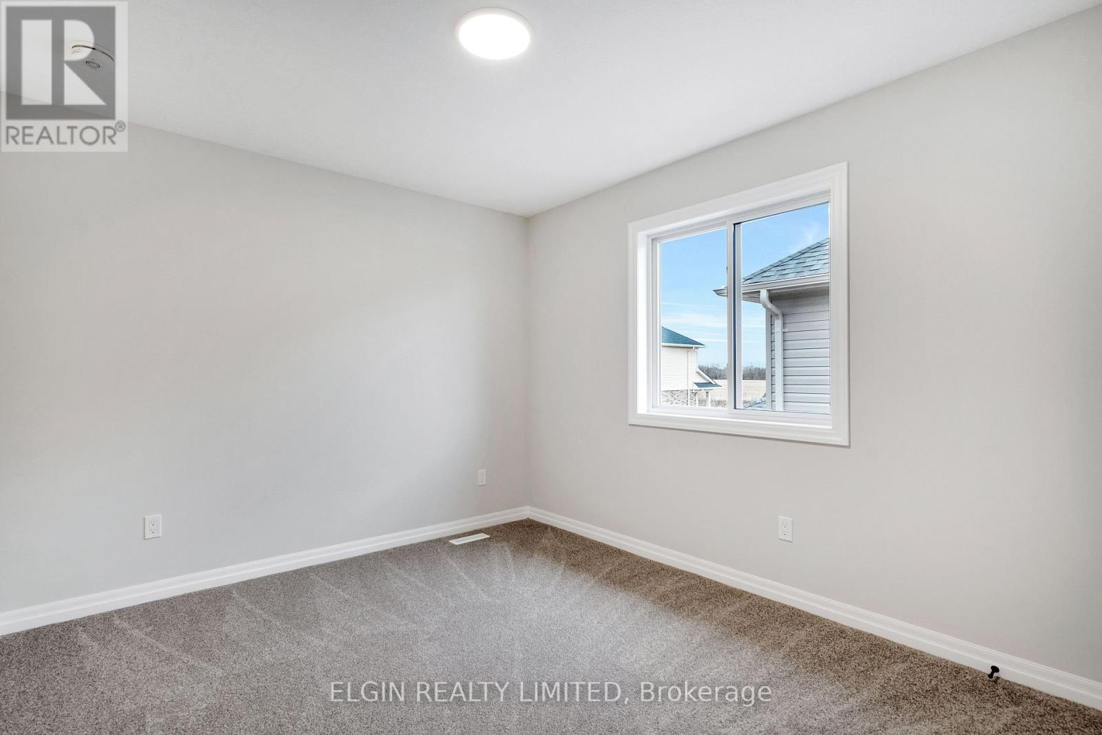 6 KEBA CRESCENT - 29