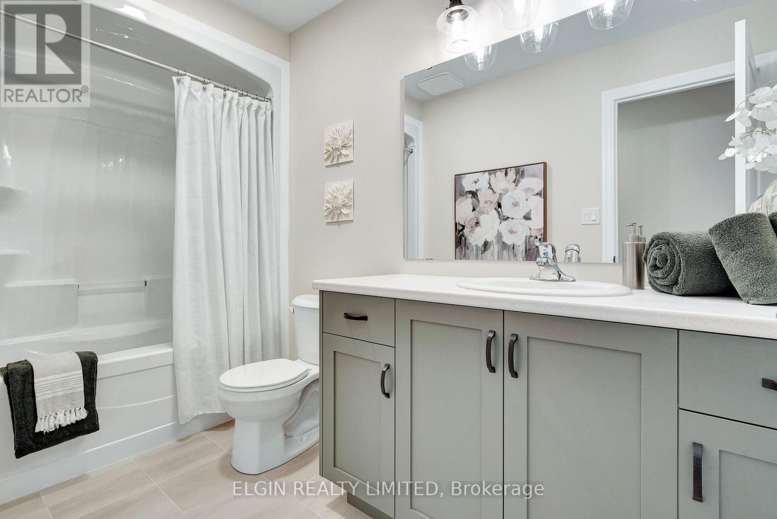 6 KEBA CRESCENT - 31