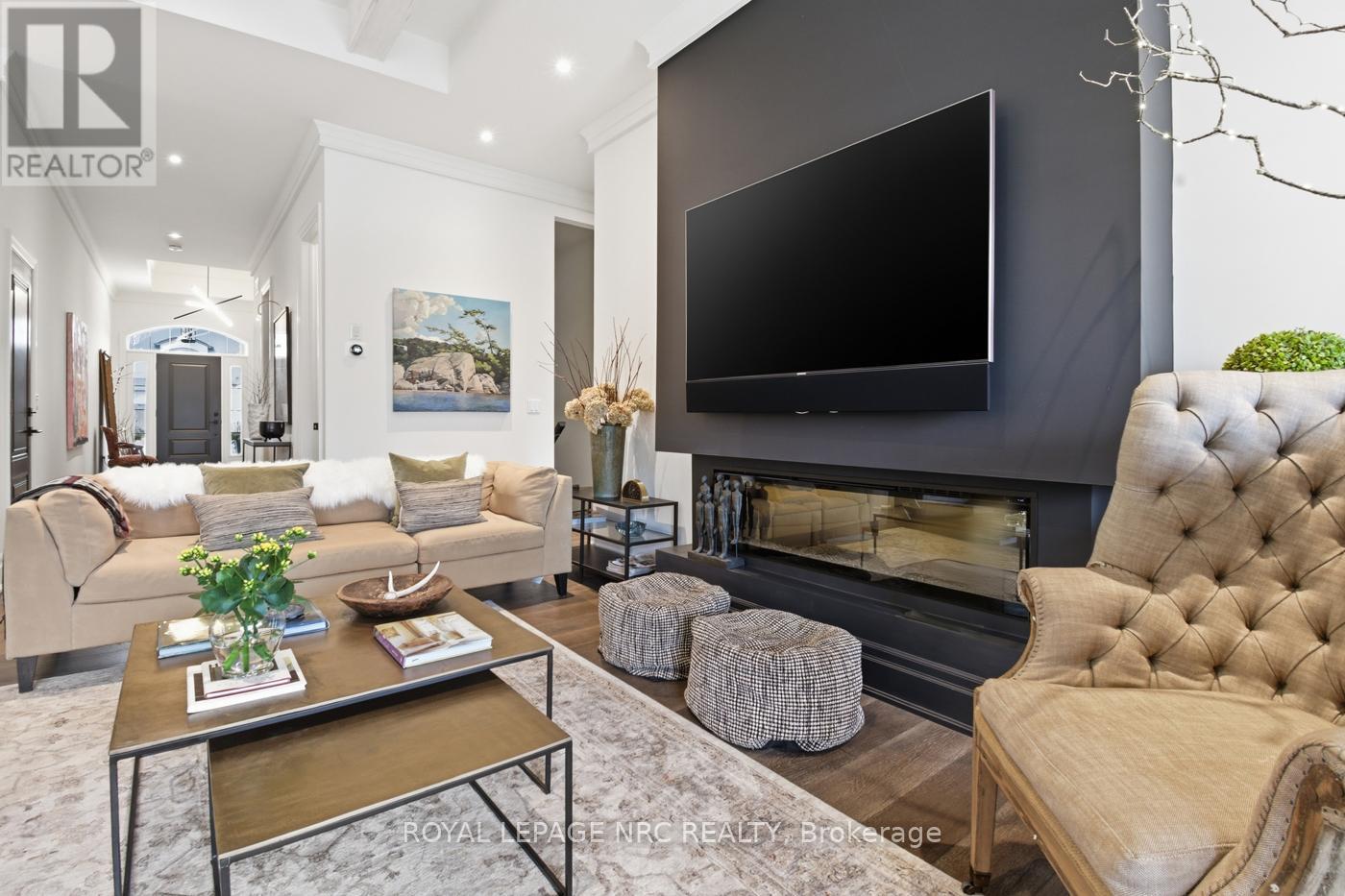 61 PHILMORI BOULEVARD - 13