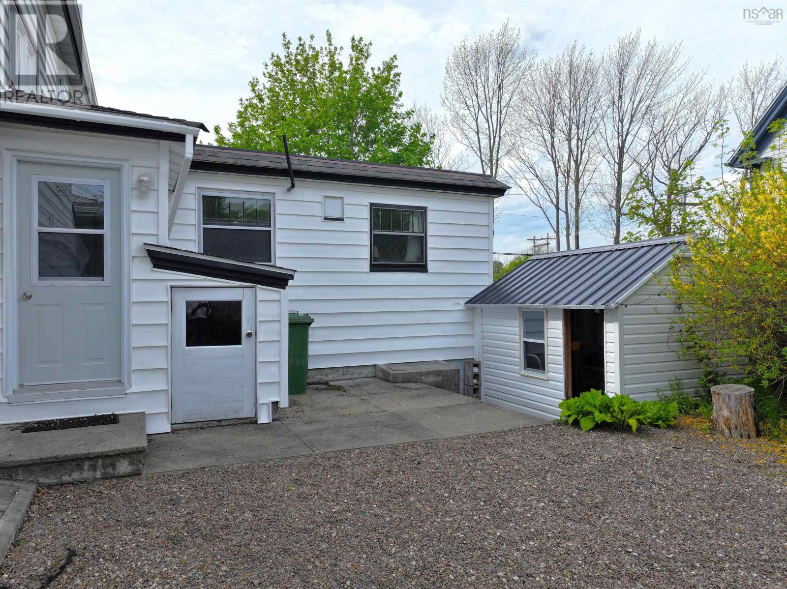41 Alexandra Avenue - 44