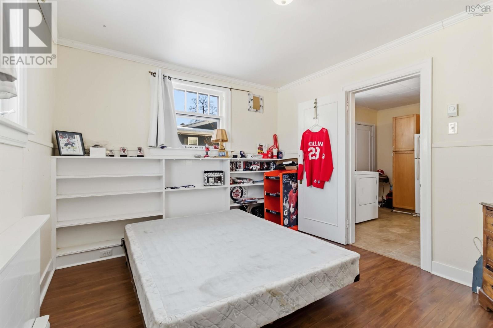 41 Alexandra Avenue - 38