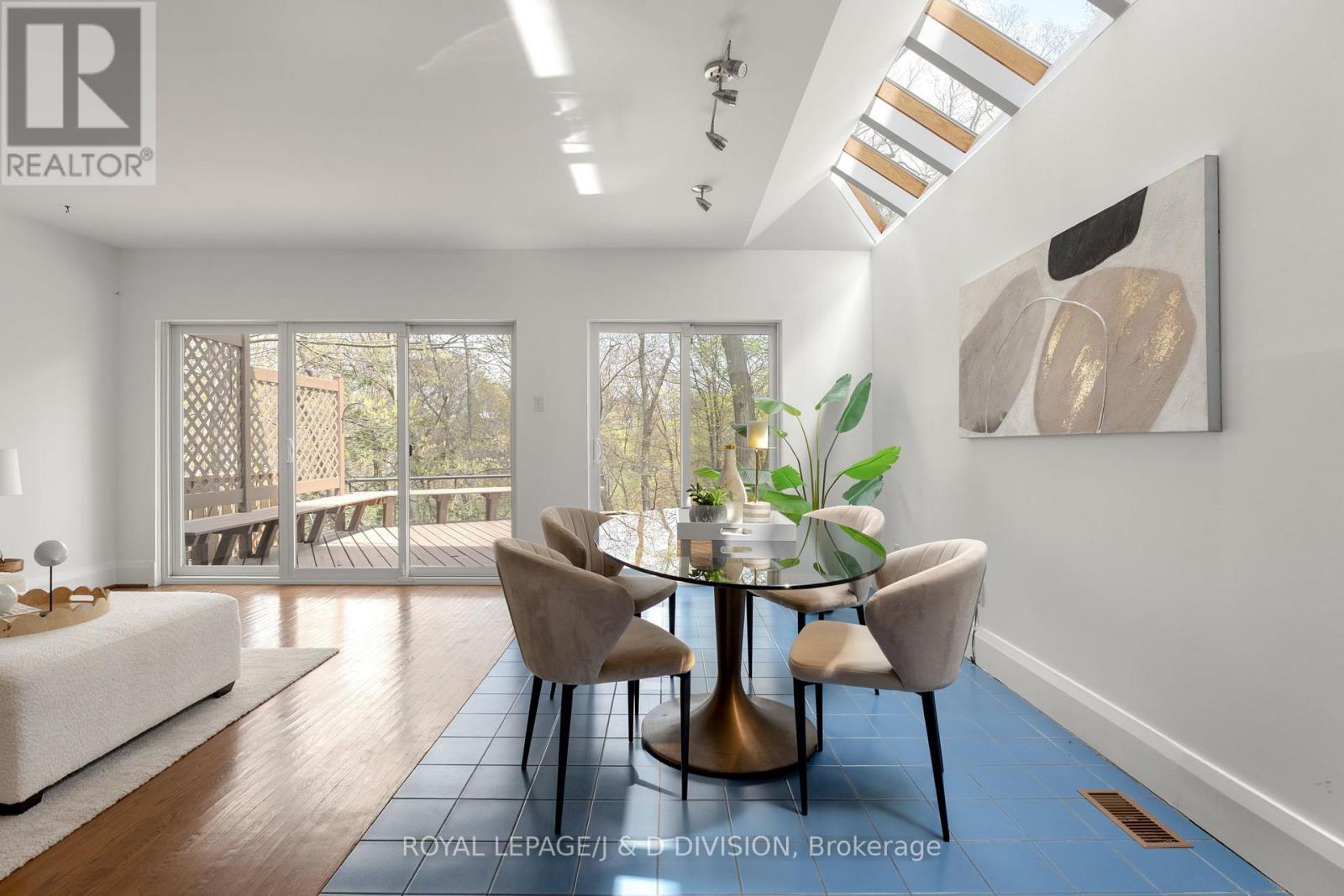 183 HUDSON DRIVE - 12