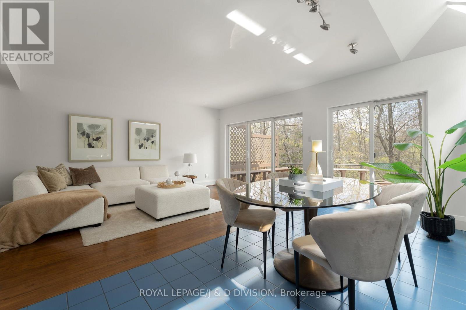 183 HUDSON DRIVE - 14