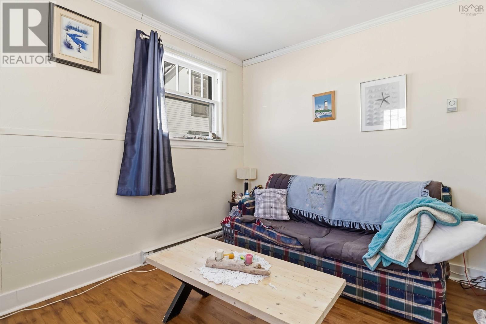 41 Alexandra Avenue - 39