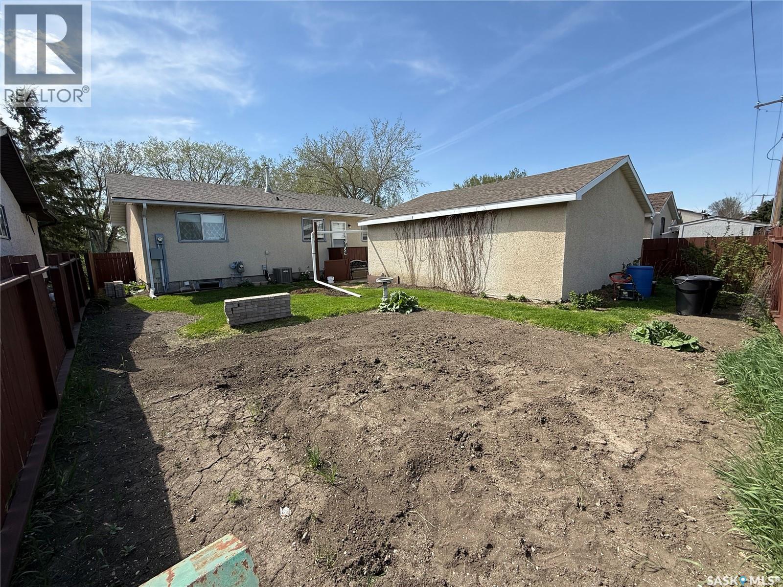 70 Hatton CRESCENT - 30