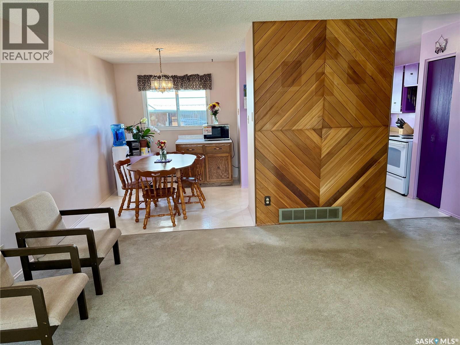 70 Hatton CRESCENT - 6