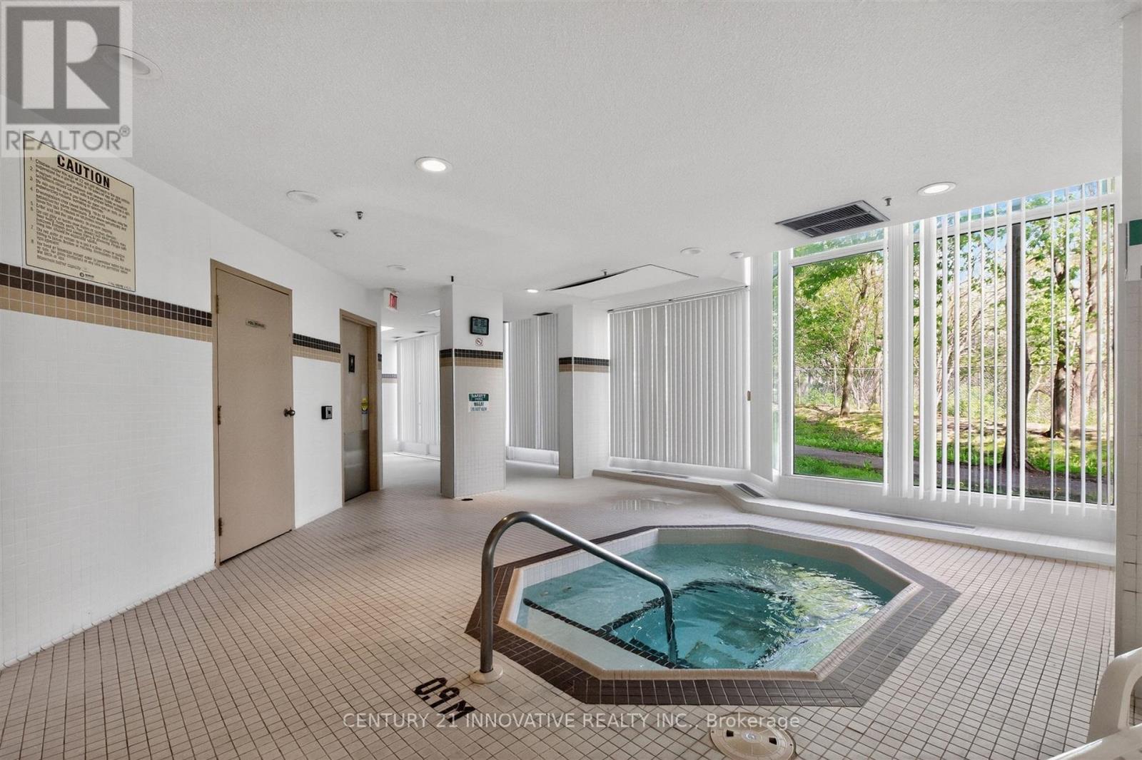 #415 5 ROWNTREE ROAD - 22