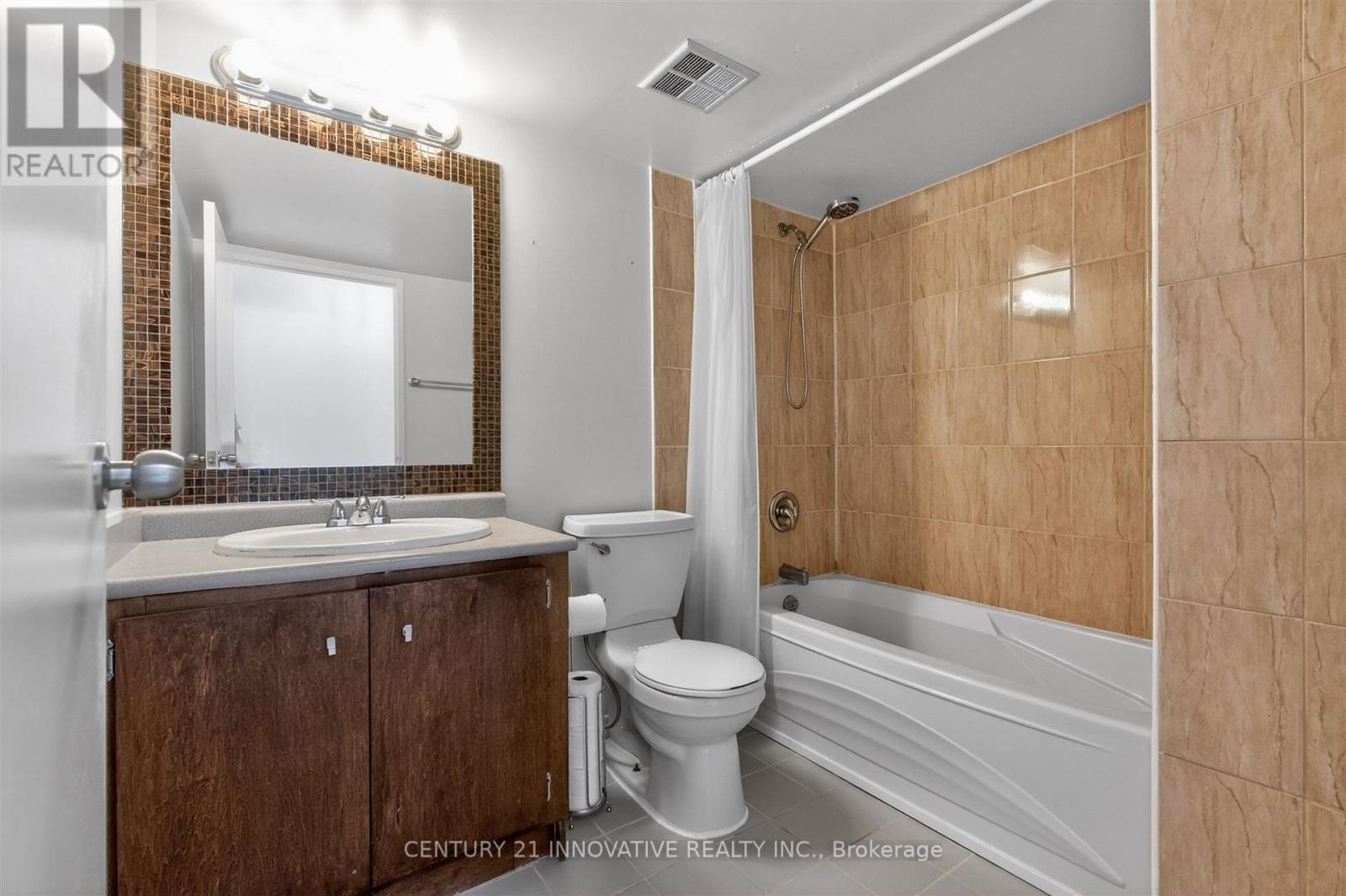 #415 5 ROWNTREE ROAD - 20