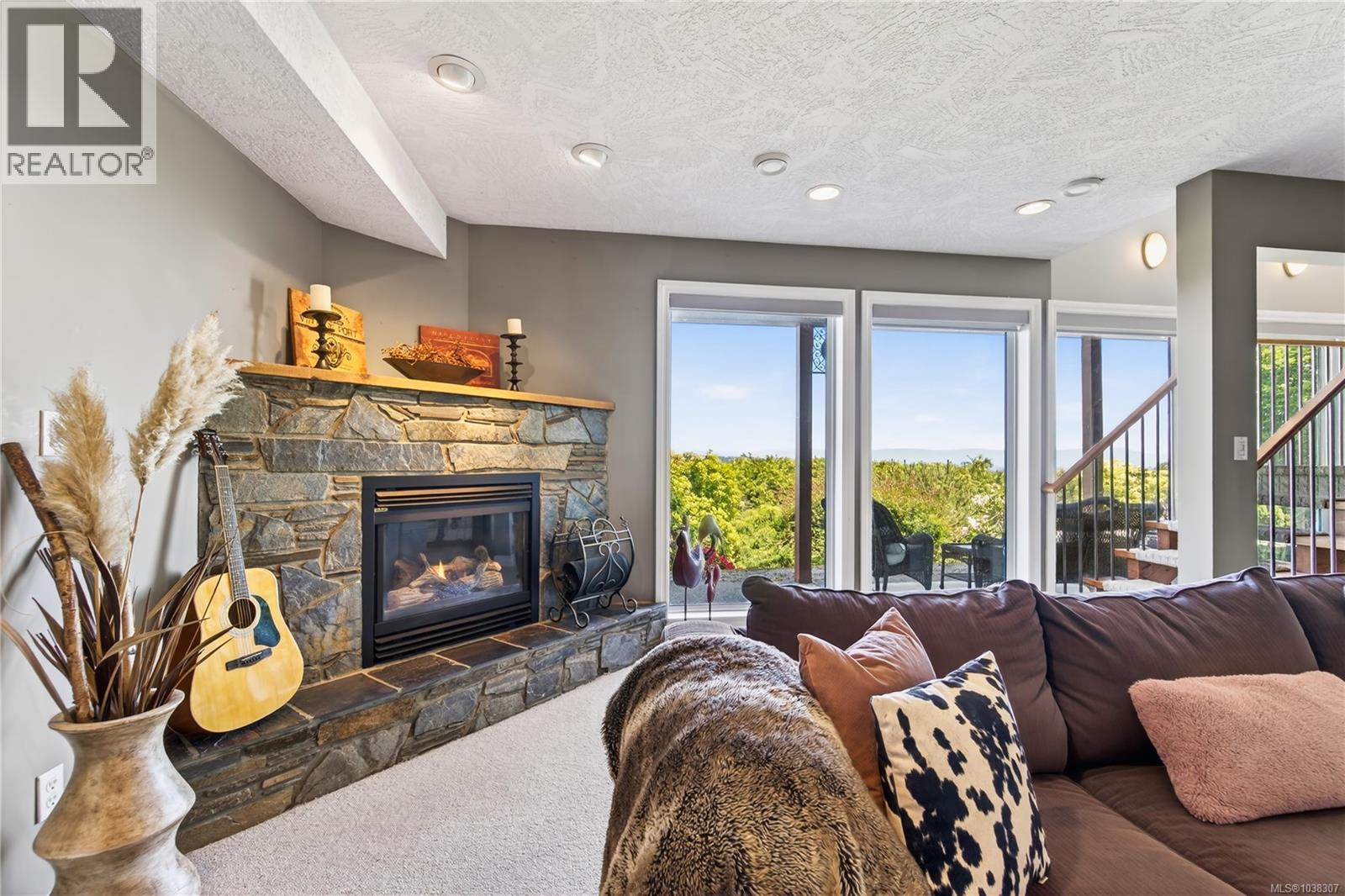 2122 Wren Pl - 35