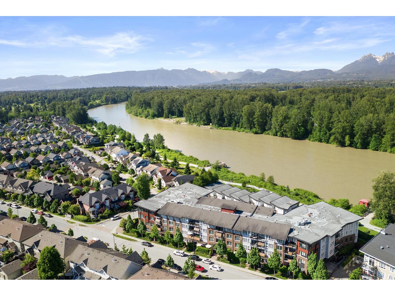409 23215 BILLY BROWN ROAD, Langley