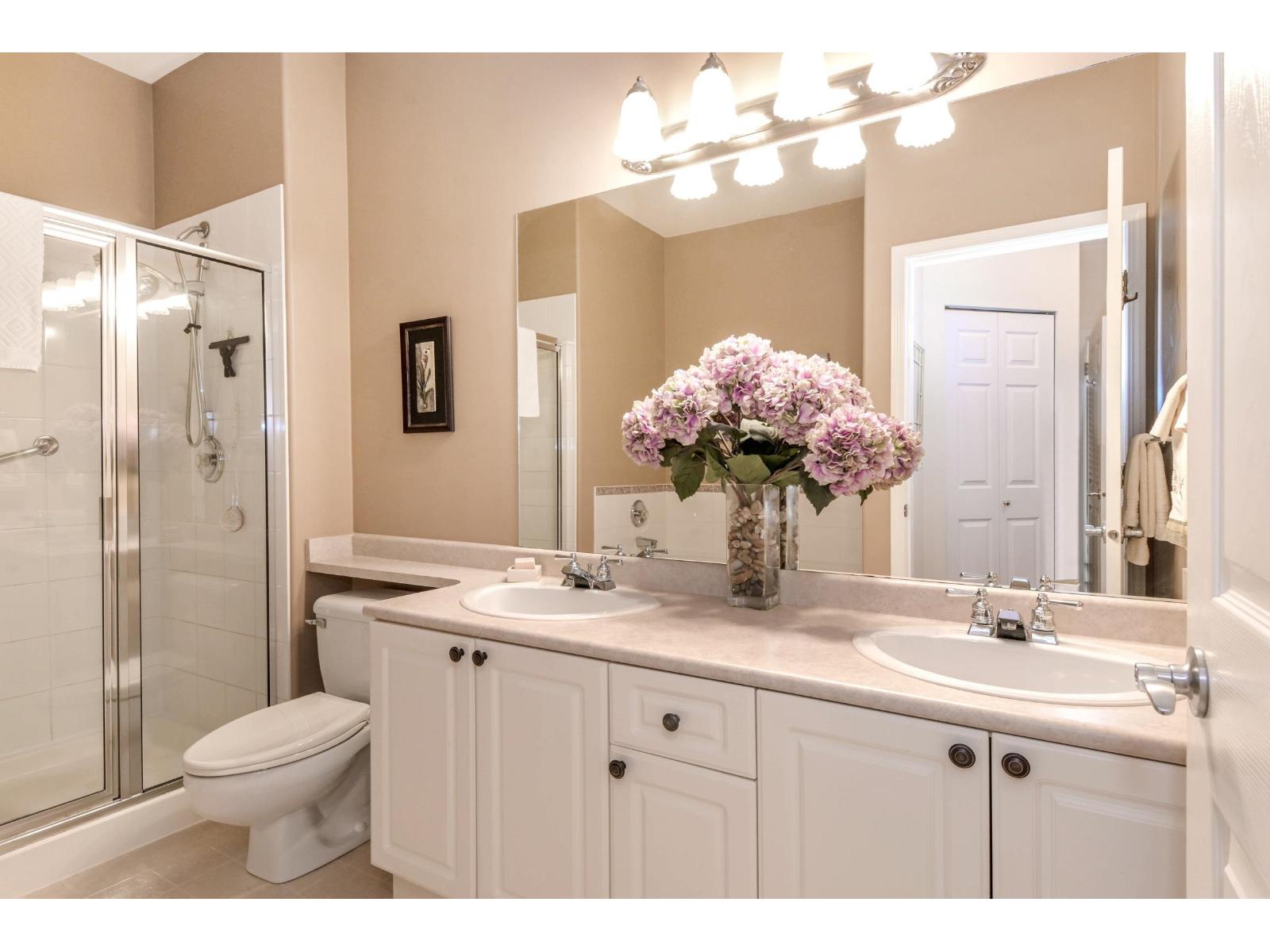 22 20770 97B AVENUE, Langley