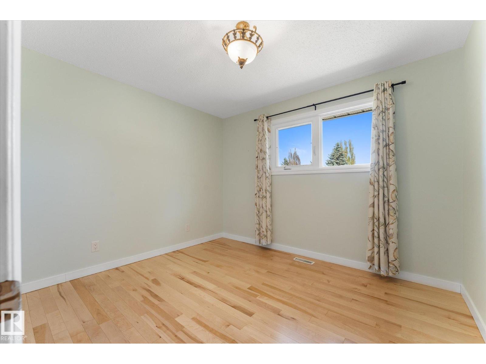 44 PEACE RIVER DR — photo 25