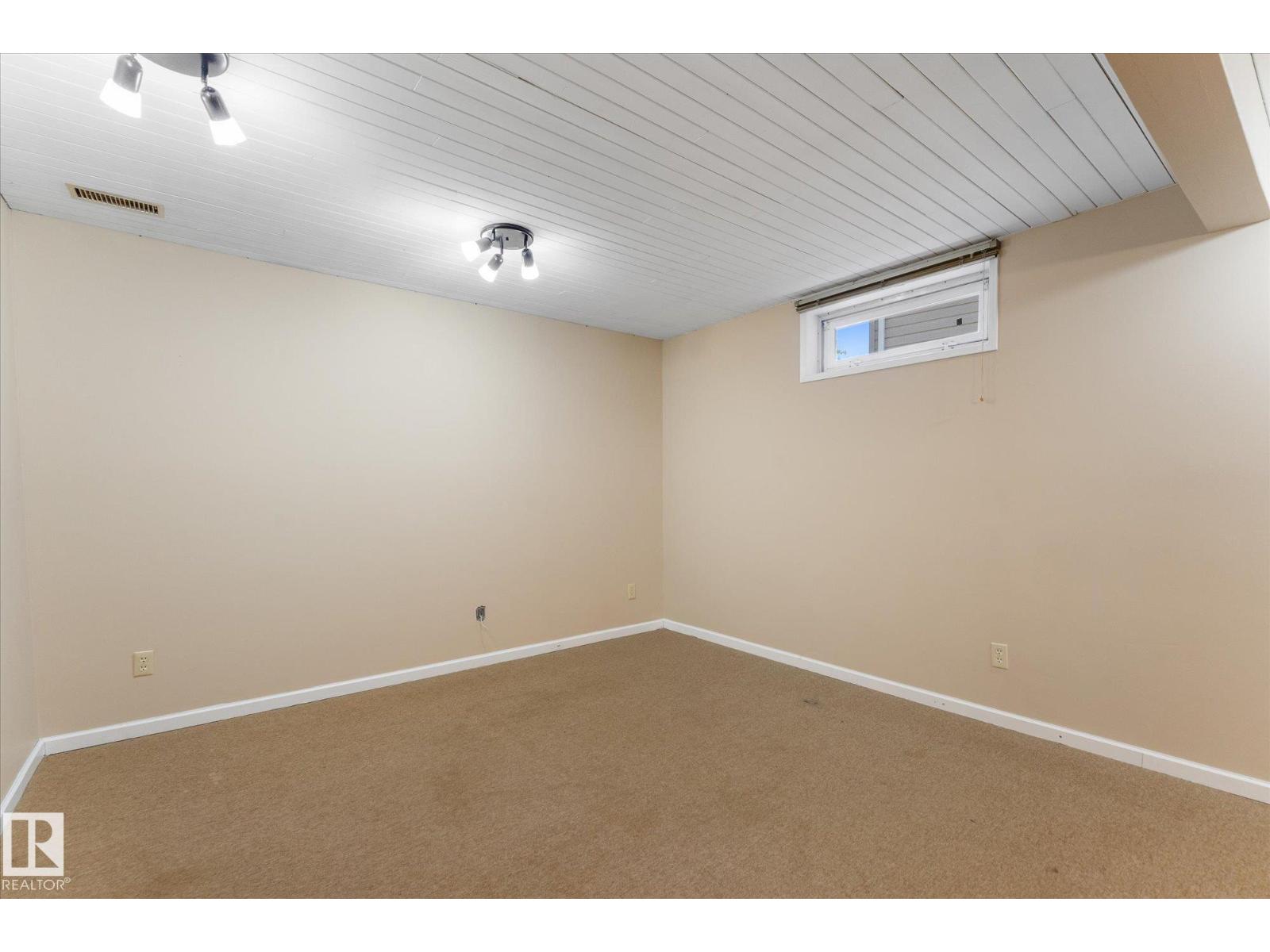 44 PEACE RIVER DR — photo 38