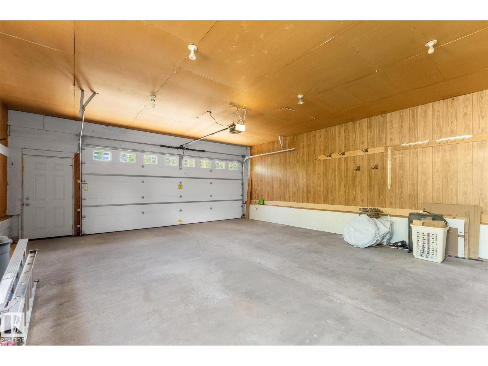 44 PEACE RIVER DR — photo 52