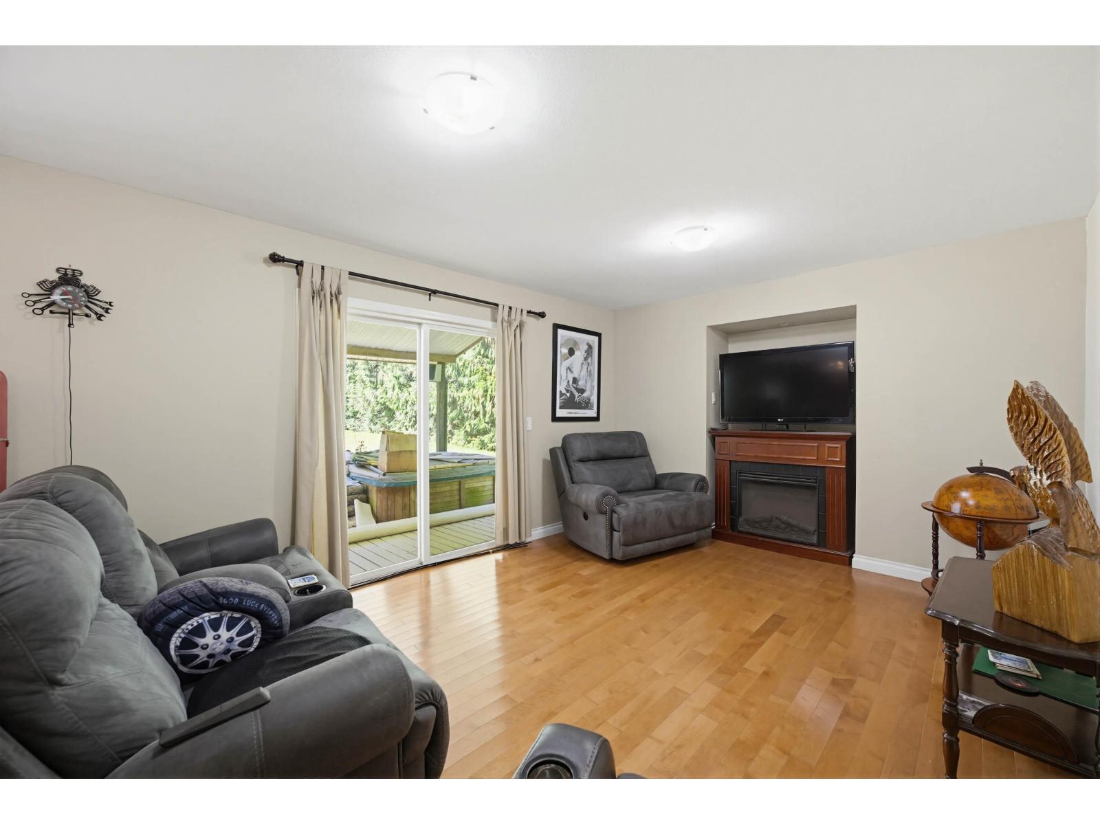 22724 76B CRESCENT, Langley