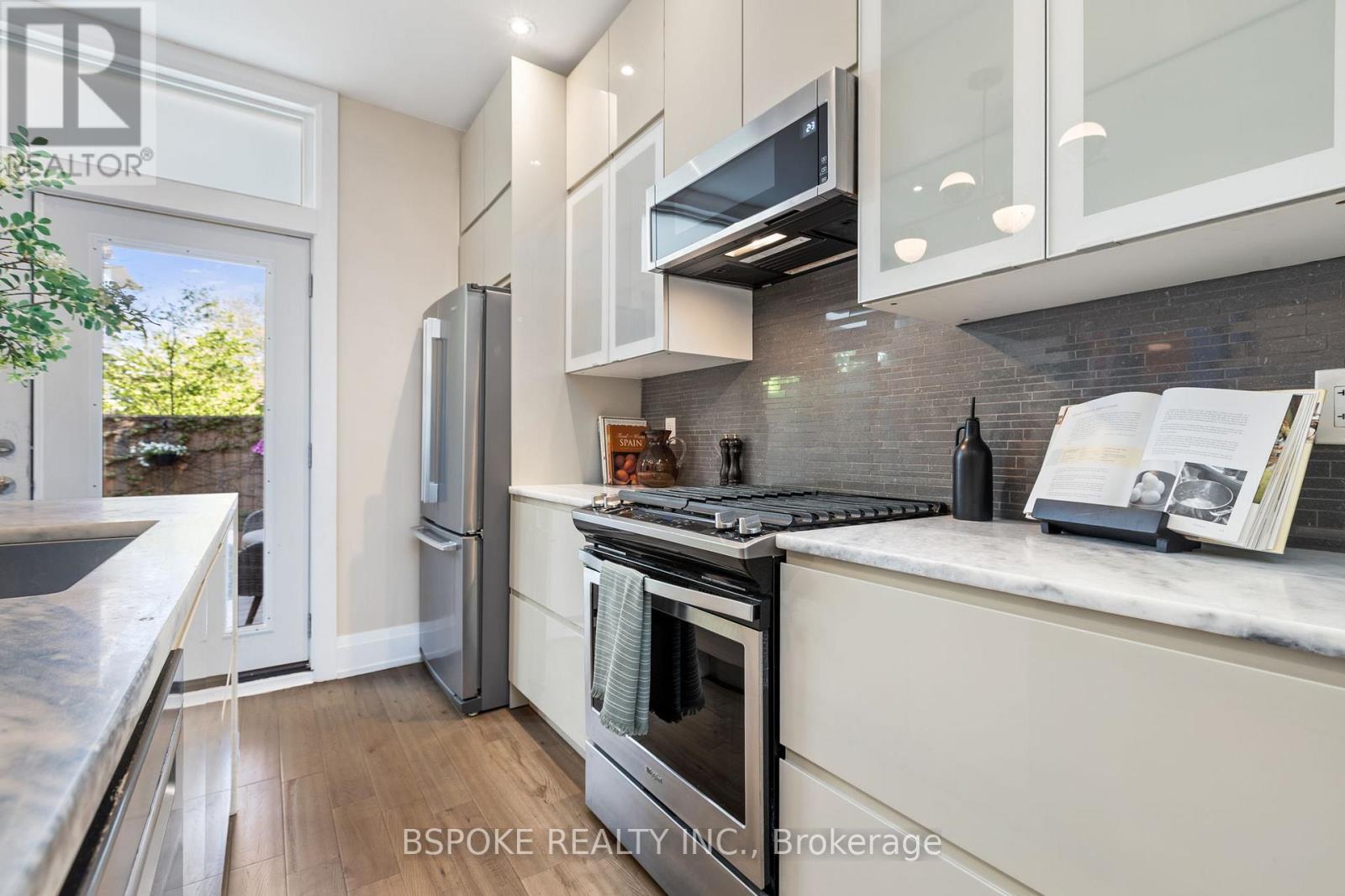 75 LAING STREET - 13