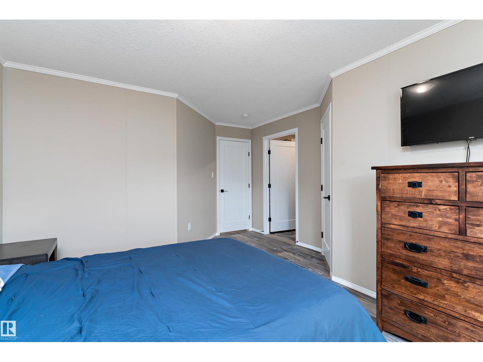 86 Meadowview RD - 22