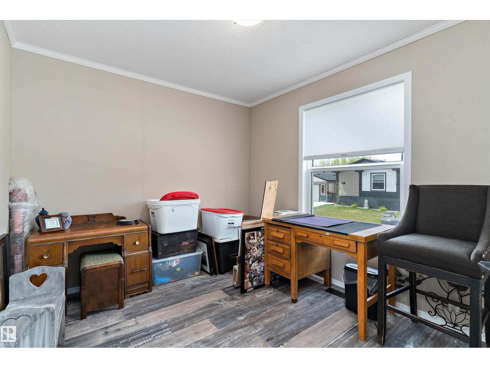 86 Meadowview RD - 30