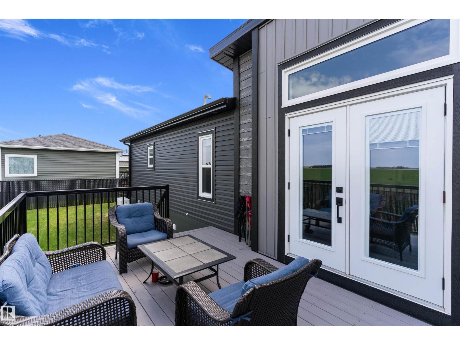 86 Meadowview RD - 34