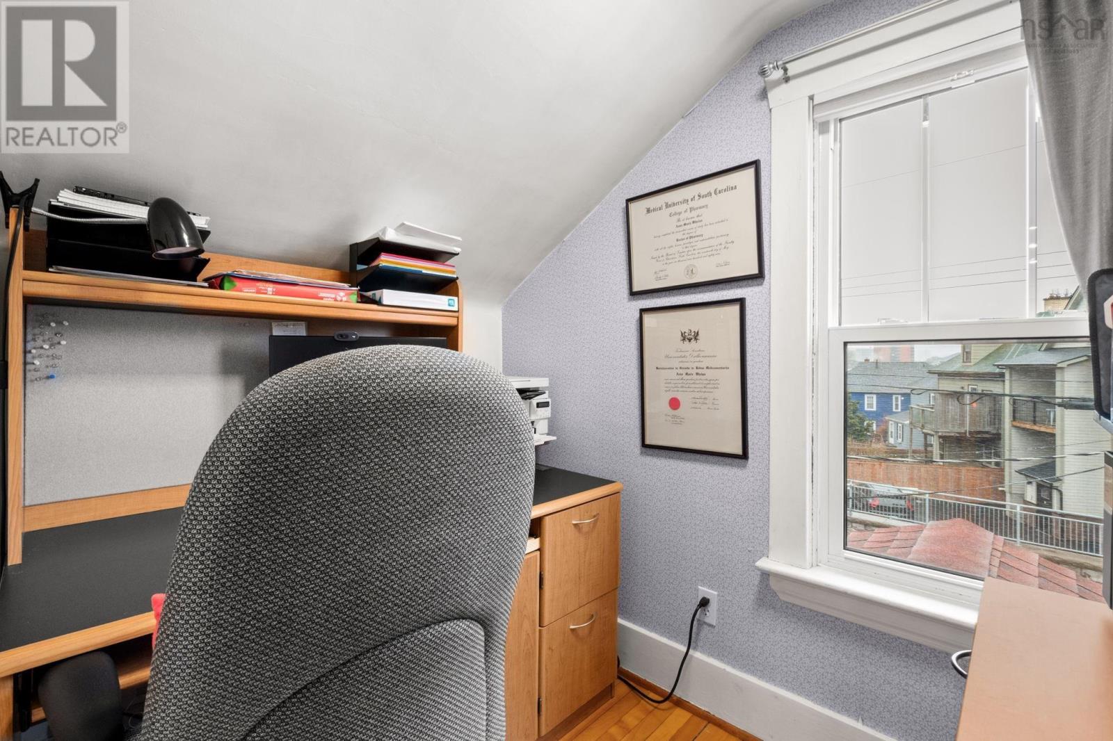 8 Eaton Avenue - 17