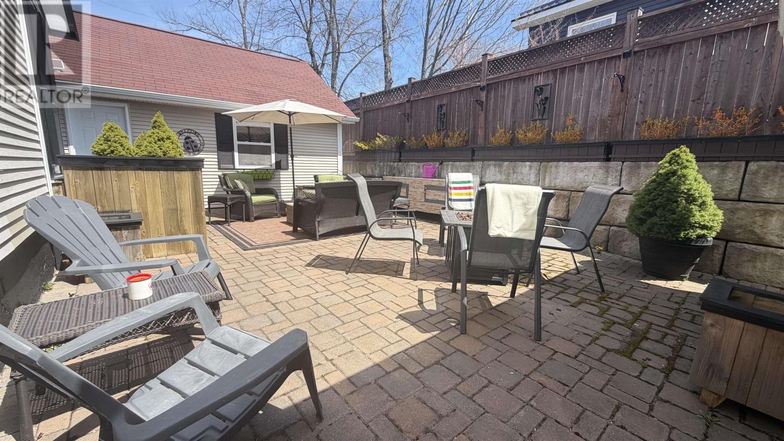 8 Eaton Avenue - 26