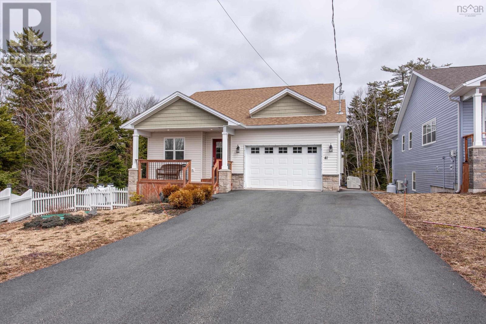 41 Wineberry Way - Image 2