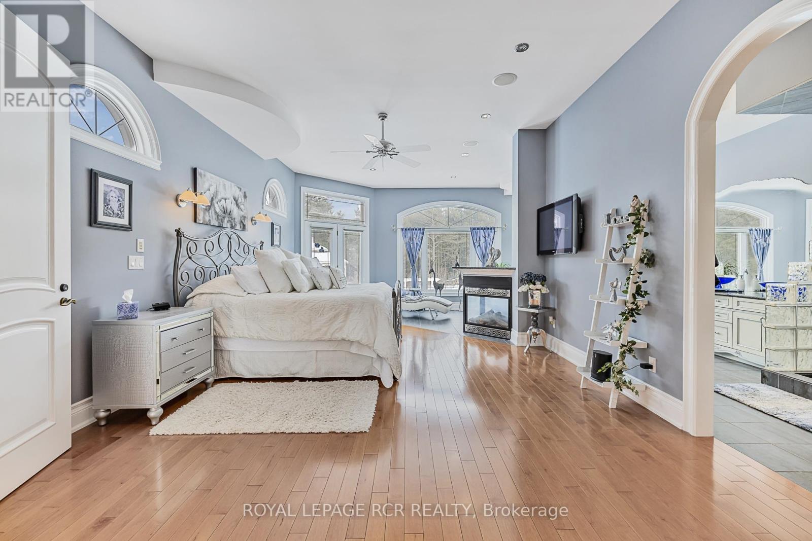 7 SUGARBUSH LANE - 20