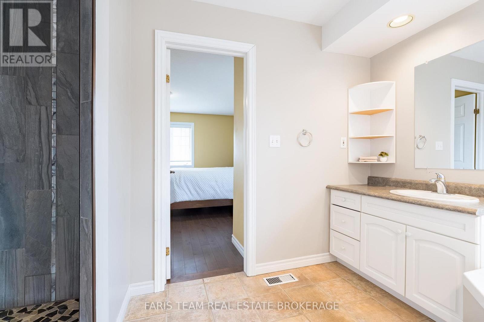 704 TRINITY STREET - 21