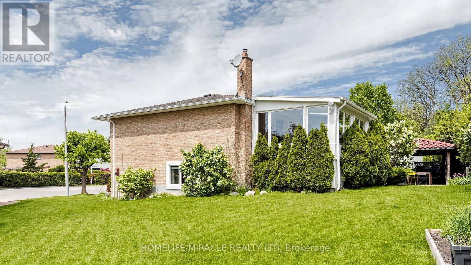 35 PIONEER LANE - 43