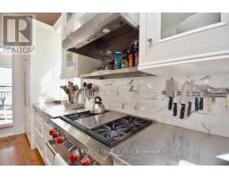 3021 Sandy Bend, Springwater, ON L0L1P0 Photo 12