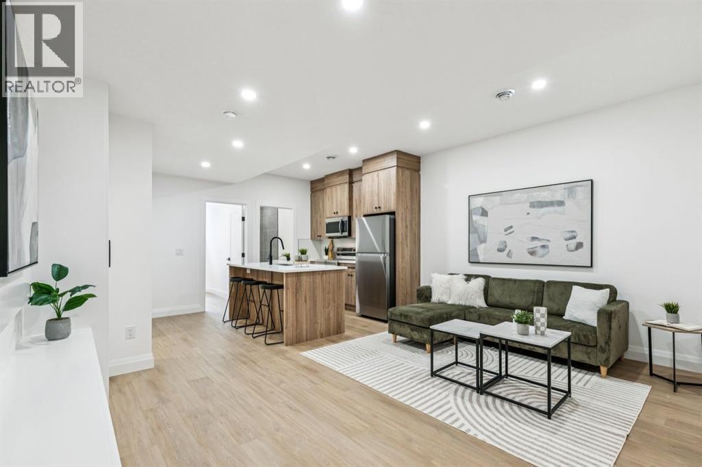 525 32 Street NW - 34