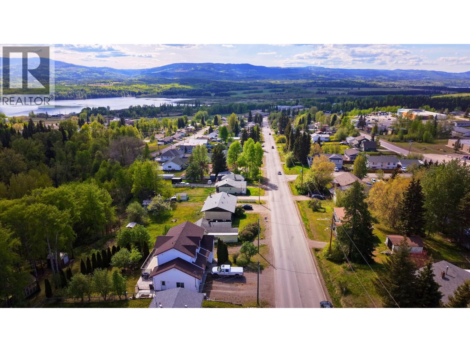 300 8TH AVENUE - 30