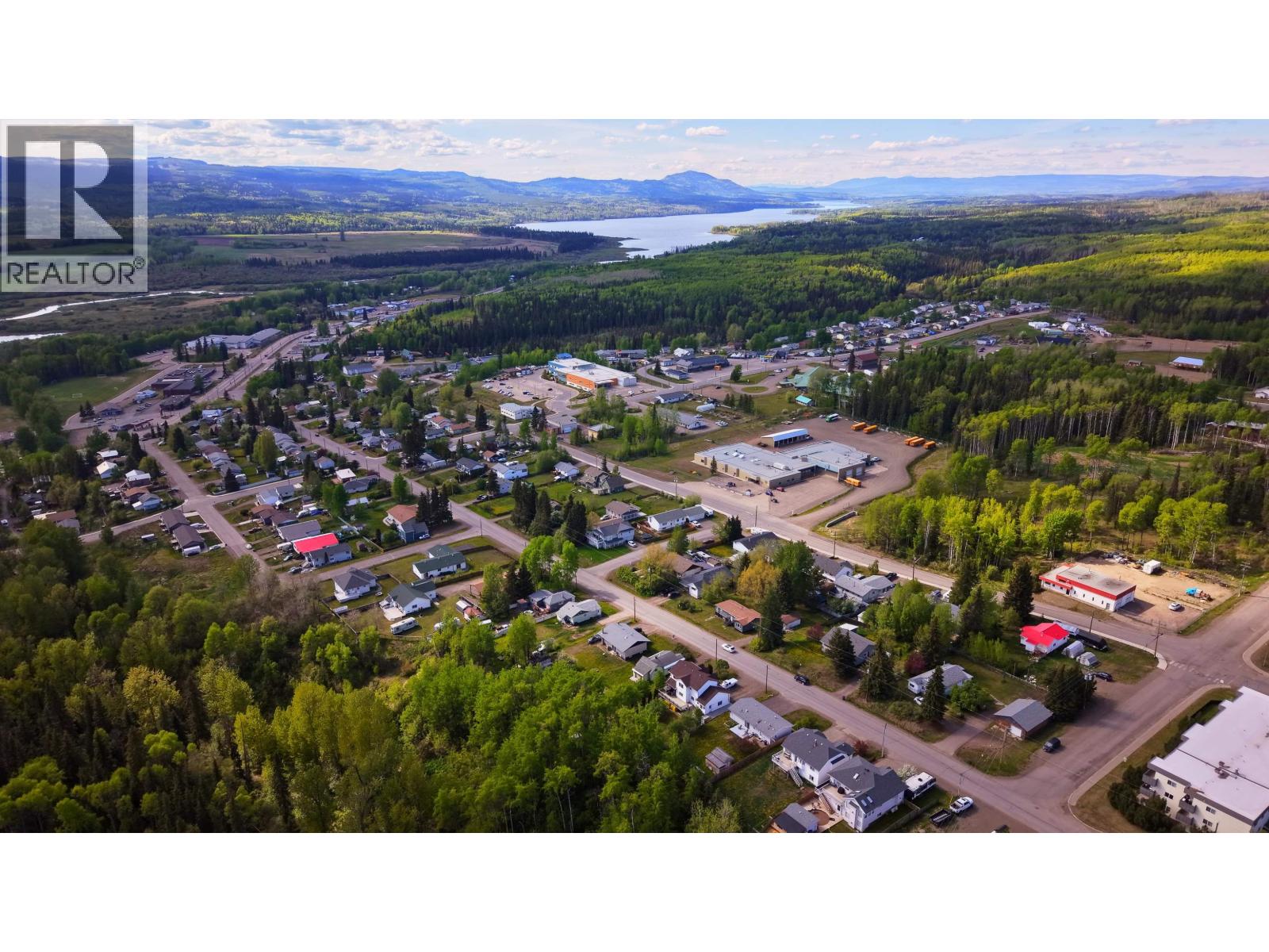 300 8TH AVENUE - 33