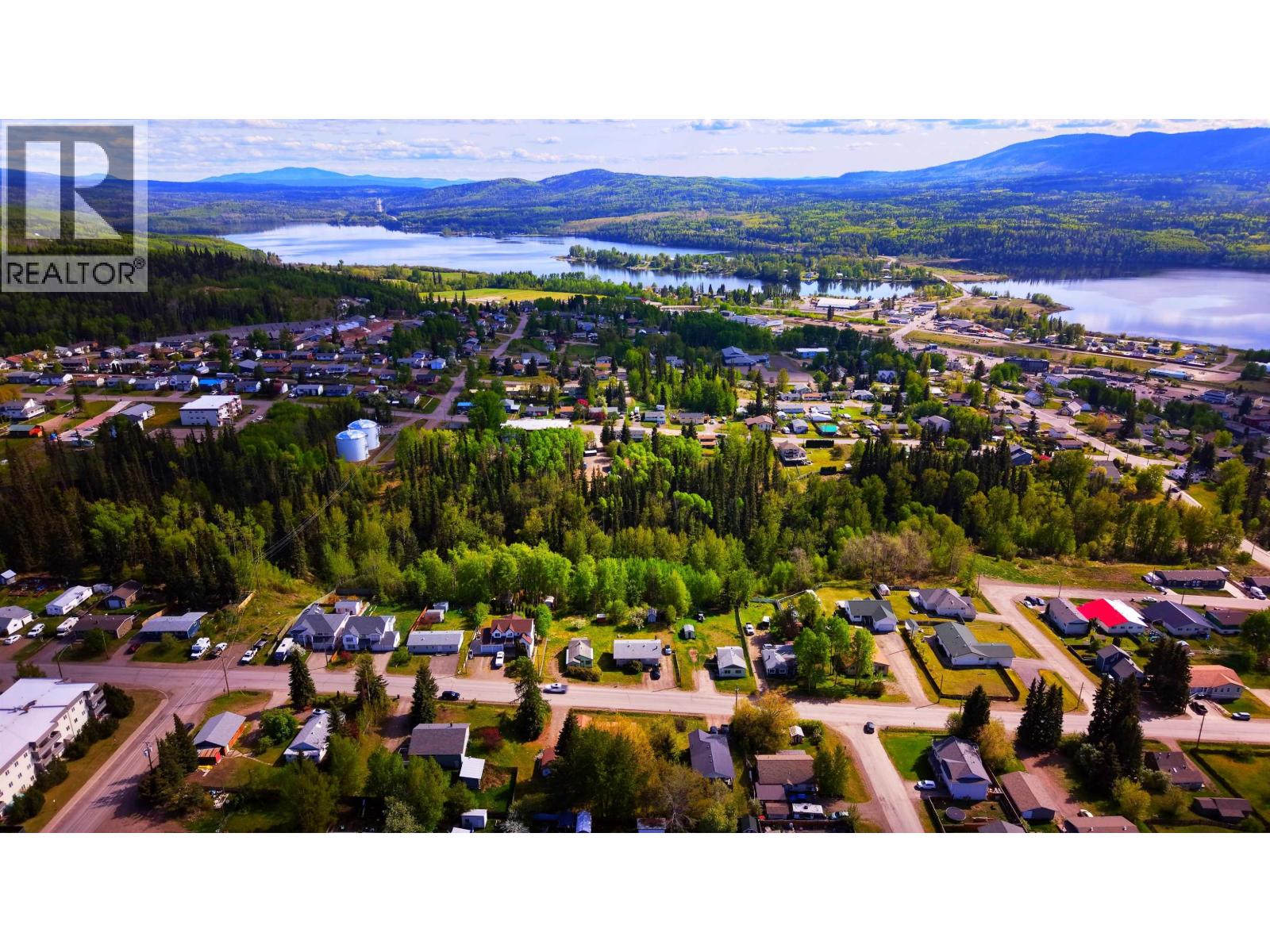 300 8TH AVENUE - 27