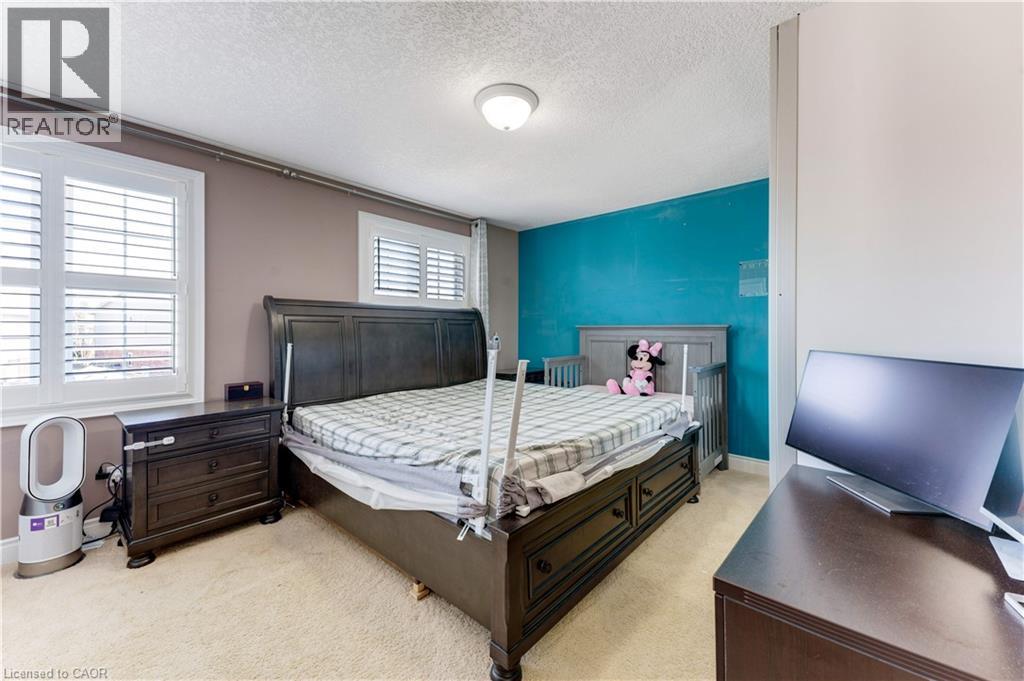 437 BEAUMONT Crescent - 24