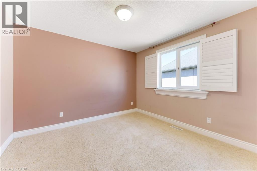 437 BEAUMONT Crescent - 29