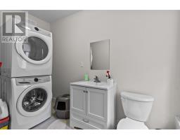 163 Patrick Street thumbnail 18