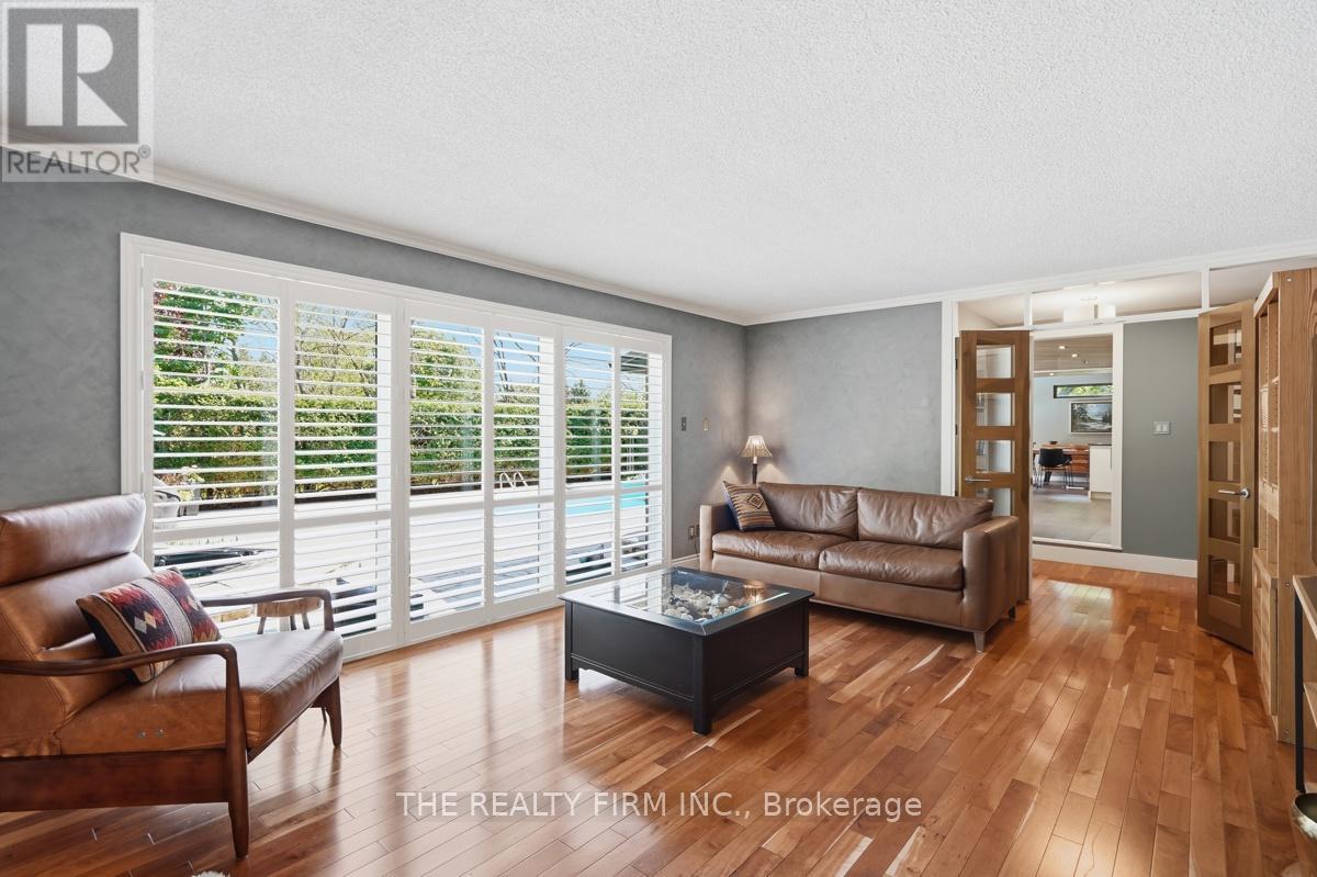 27 REDFORD ROAD - 17