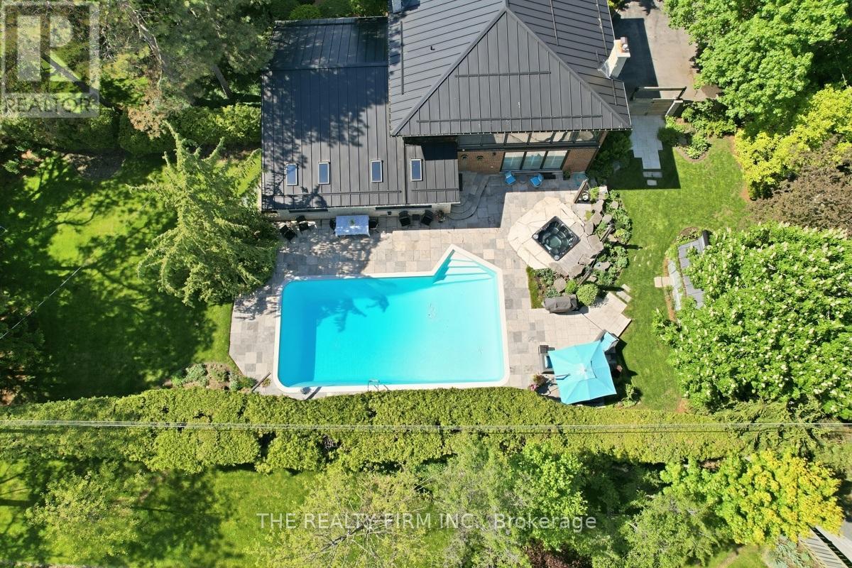27 REDFORD ROAD - 45