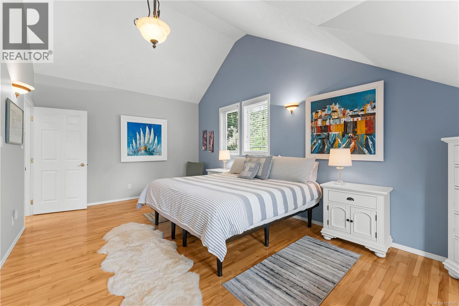 1351 Sea Lovers Lane - 38