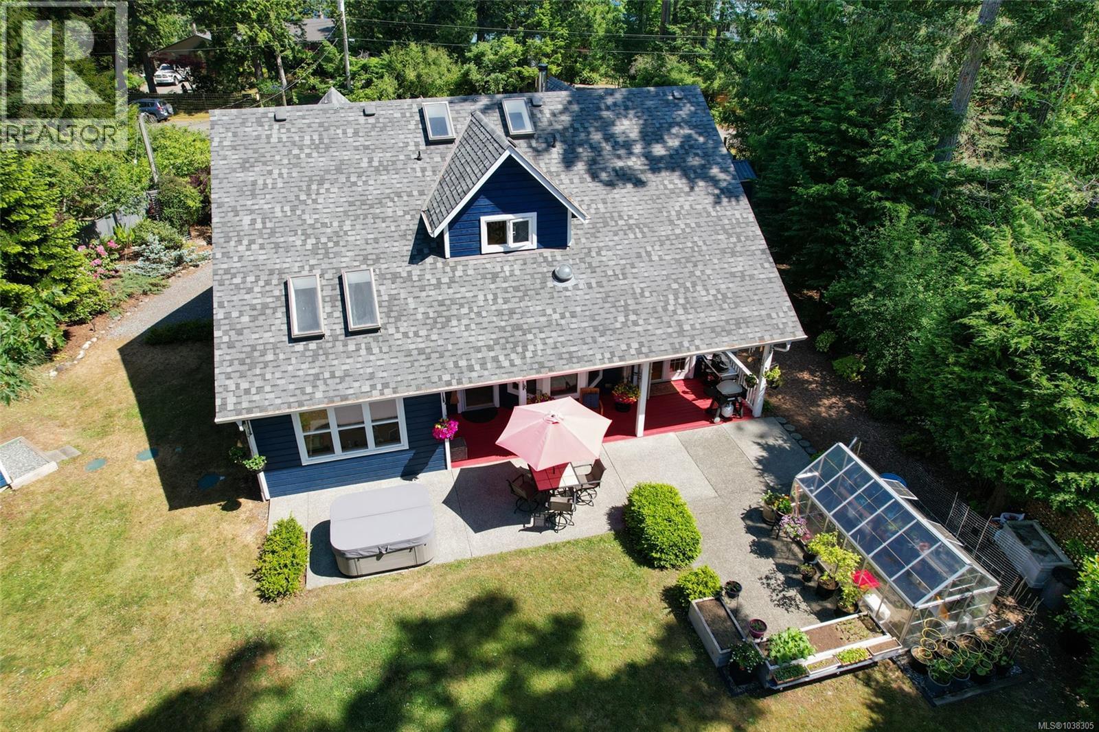 1351 Sea Lovers Lane - 39