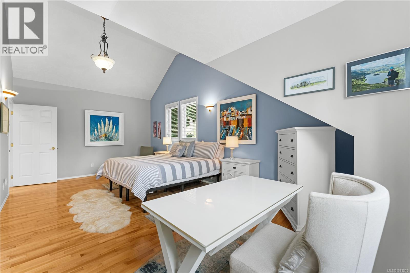 1351 Sea Lovers Lane - 37