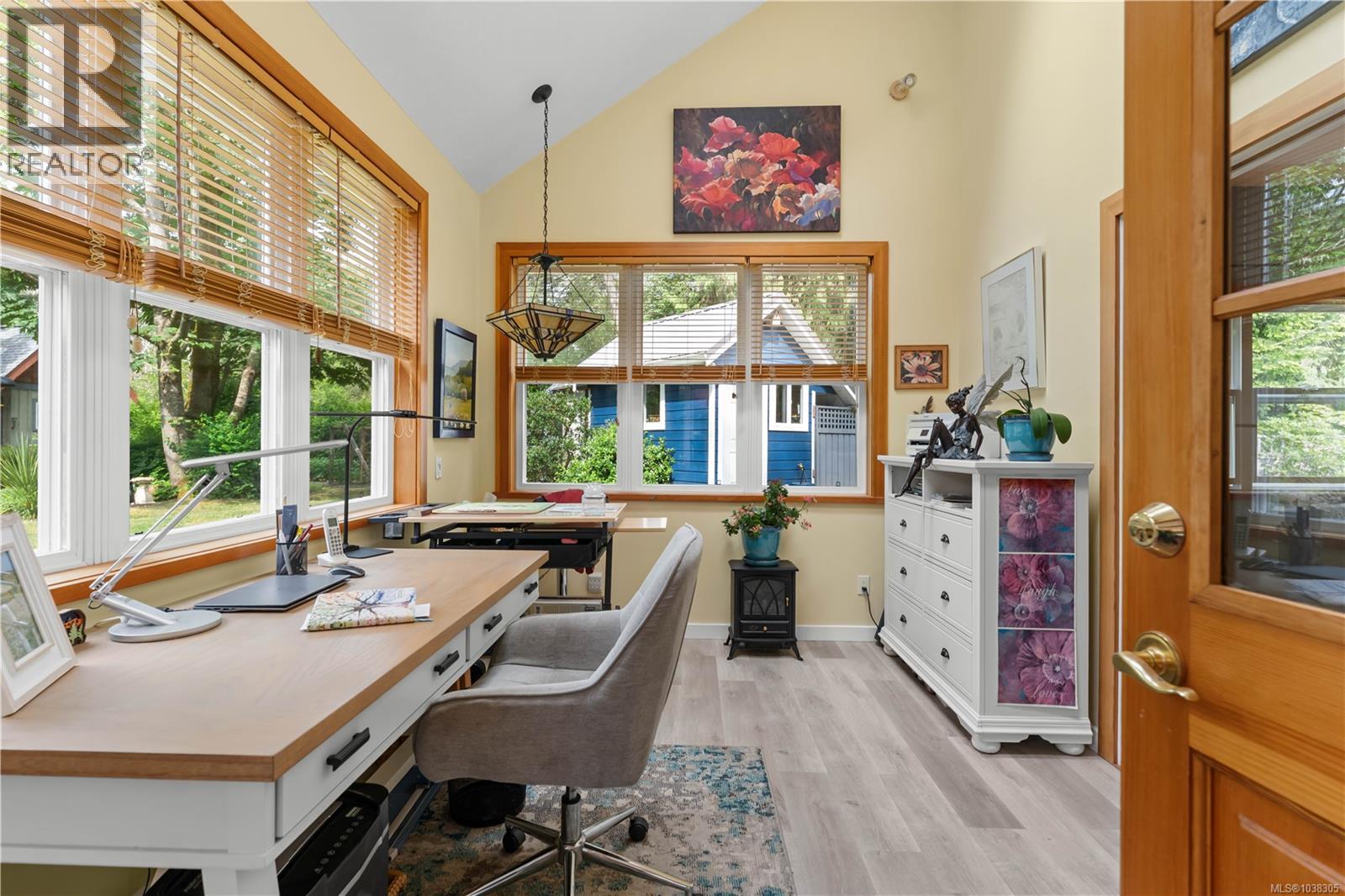 1351 Sea Lovers Lane - 26