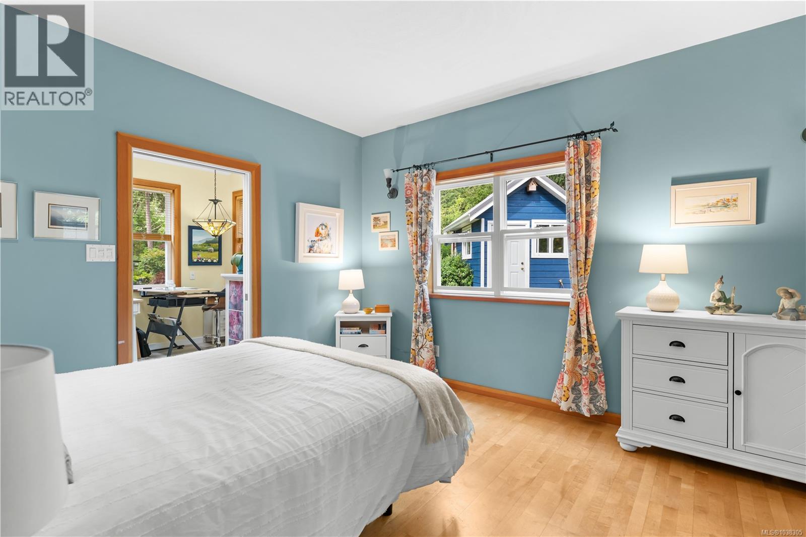 1351 Sea Lovers Lane - 24