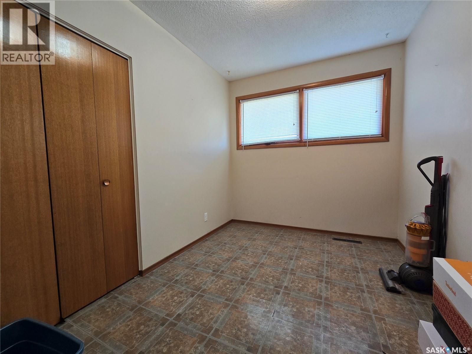 212 PRAIRIE STREET — photo 13