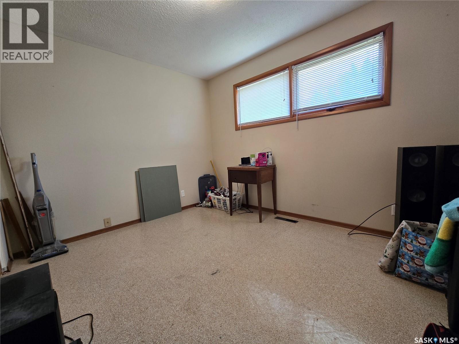 212 PRAIRIE STREET — photo 14